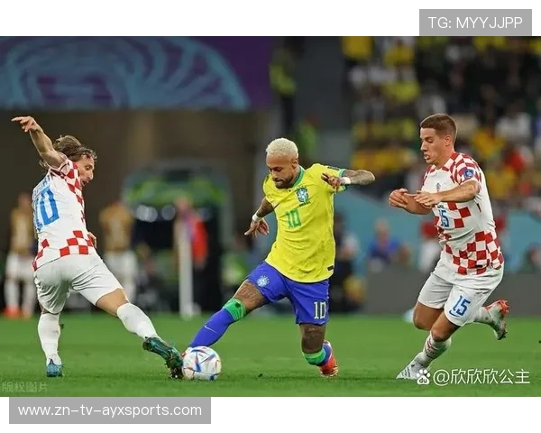 内马尔禁区巧传又送威胁球：场上灵魂到你脚下的触球训练启示